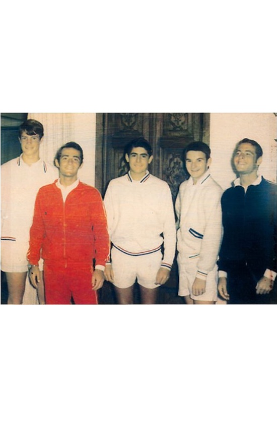 1969 LA - Mike & Bob Kreiss with Jimmy Connors & others